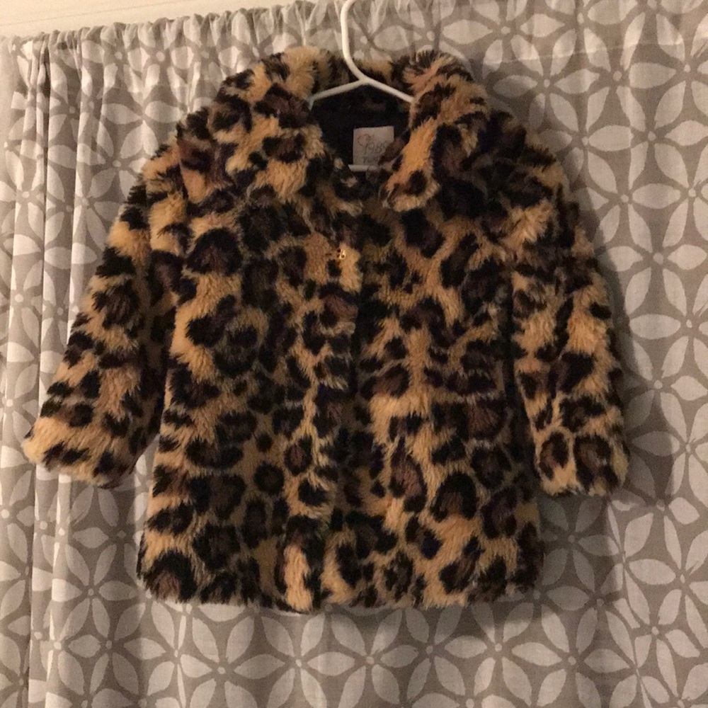 ADORABLE! New thick cheetah kids coat!